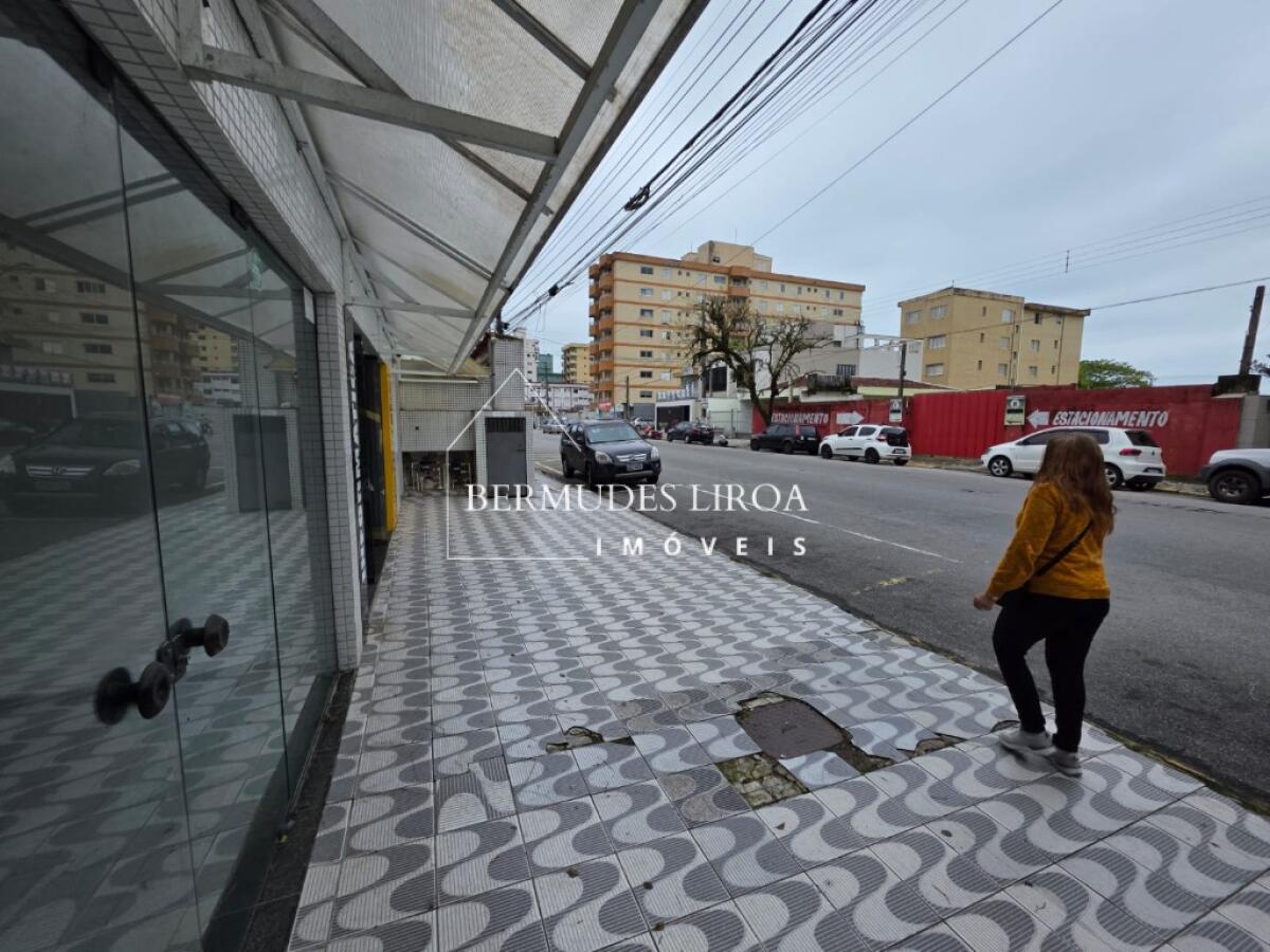 Apartamento com 50 m² em Centro, Mongaguá