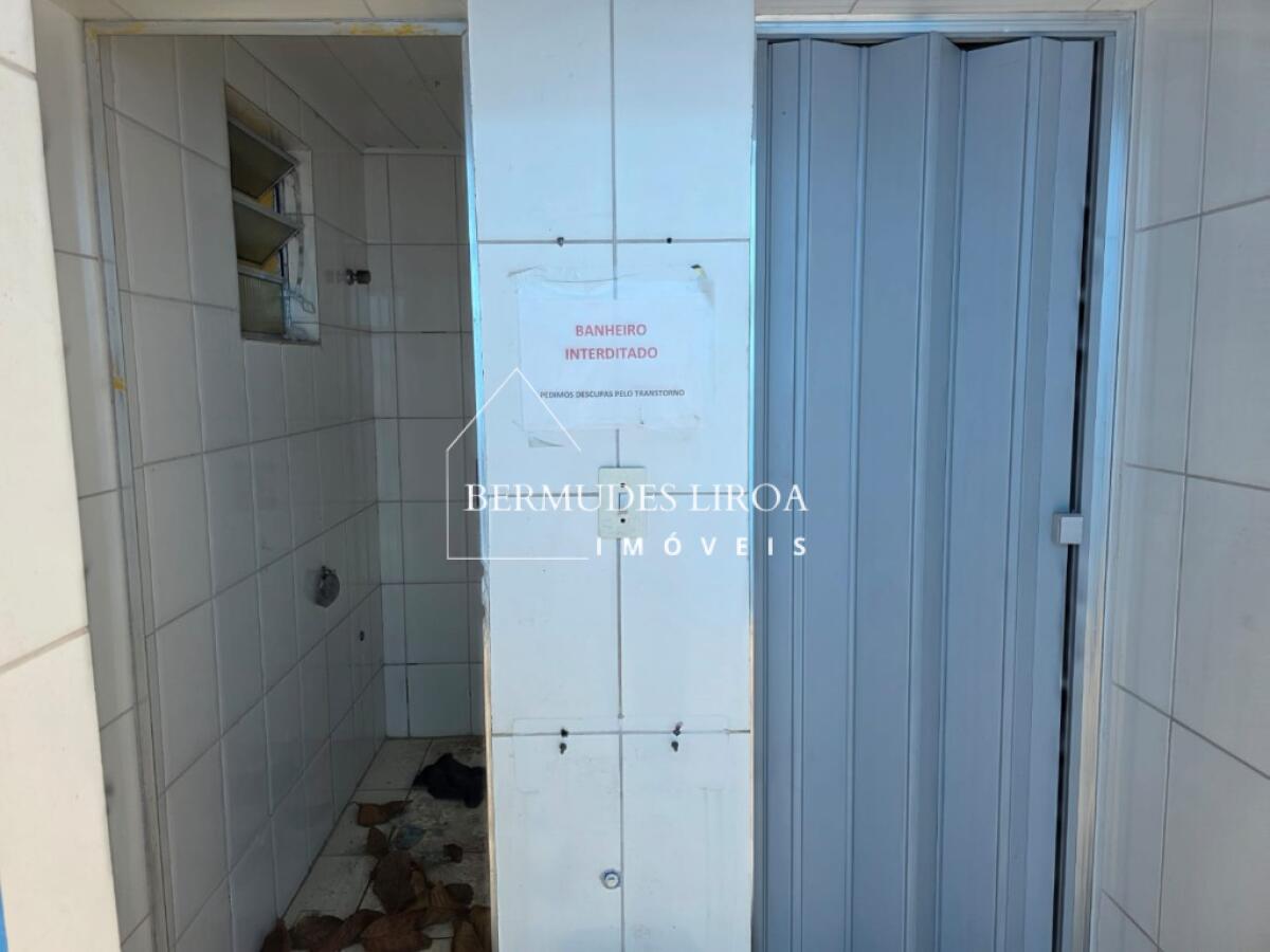 Apartamento com 305 m² em Centro, Mongaguá