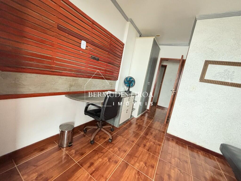 Apartamento com 2 quartos e 80 m² em Centro, Mongaguá