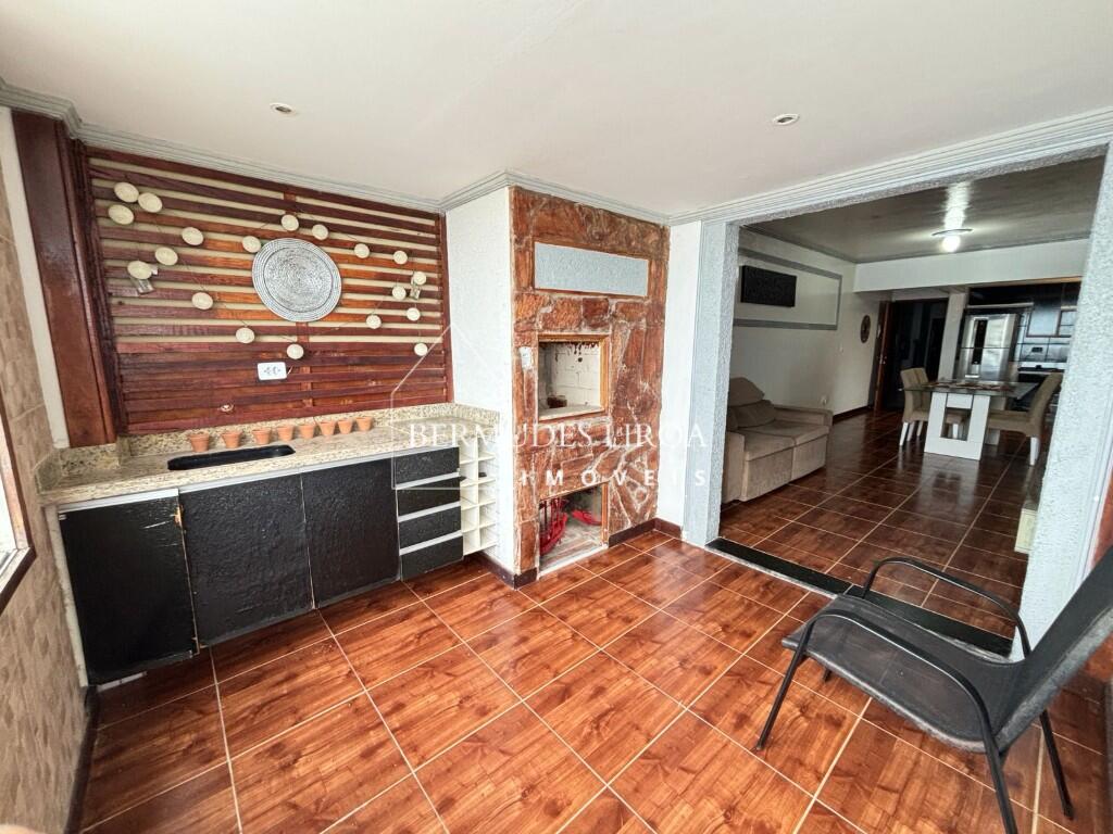 Apartamento com 2 quartos e 80 m² em Centro, Mongaguá