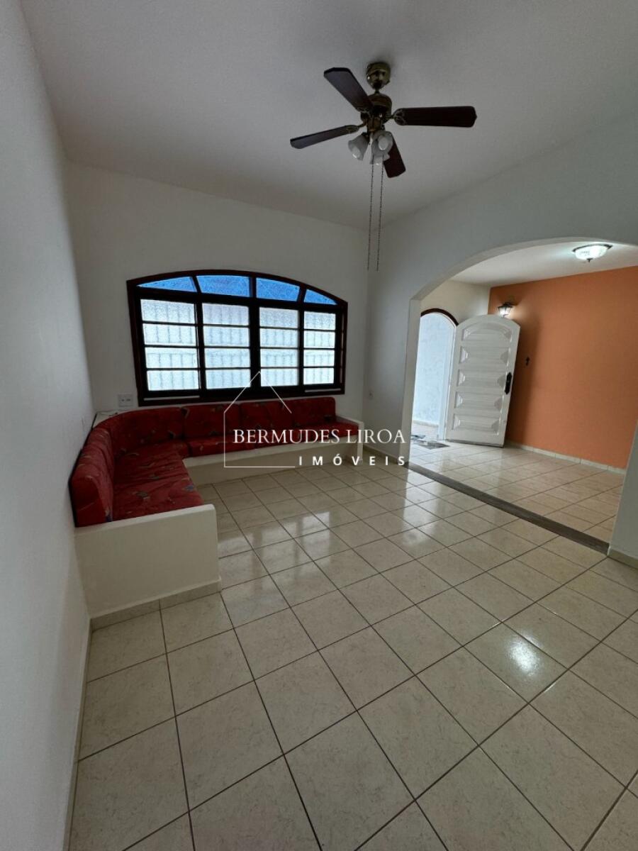 Casa com 3 quartos e 75 m² em Centro, Mongaguá