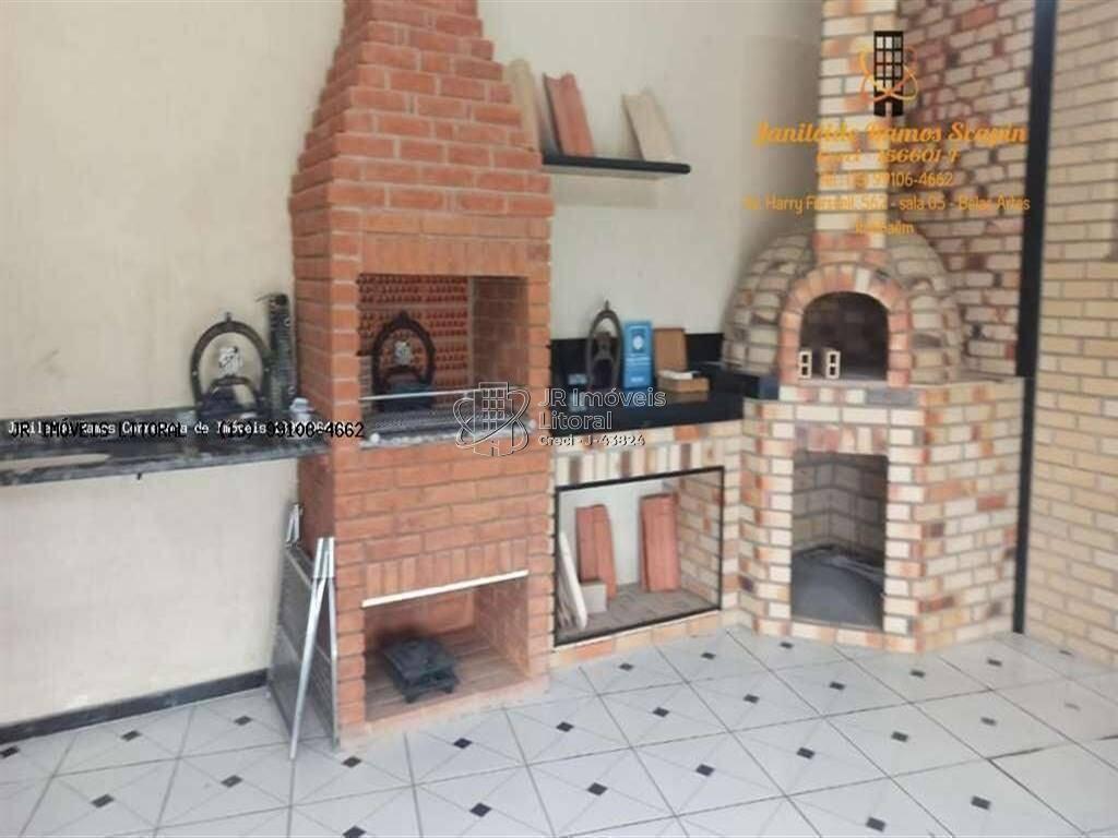 Apartamento com 100 m² em Jardim Belas Artes, Itanhaém