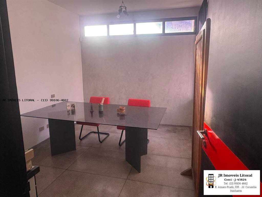 Apartamento com 120 m² em Jardim Belas Artes, Itanhaém