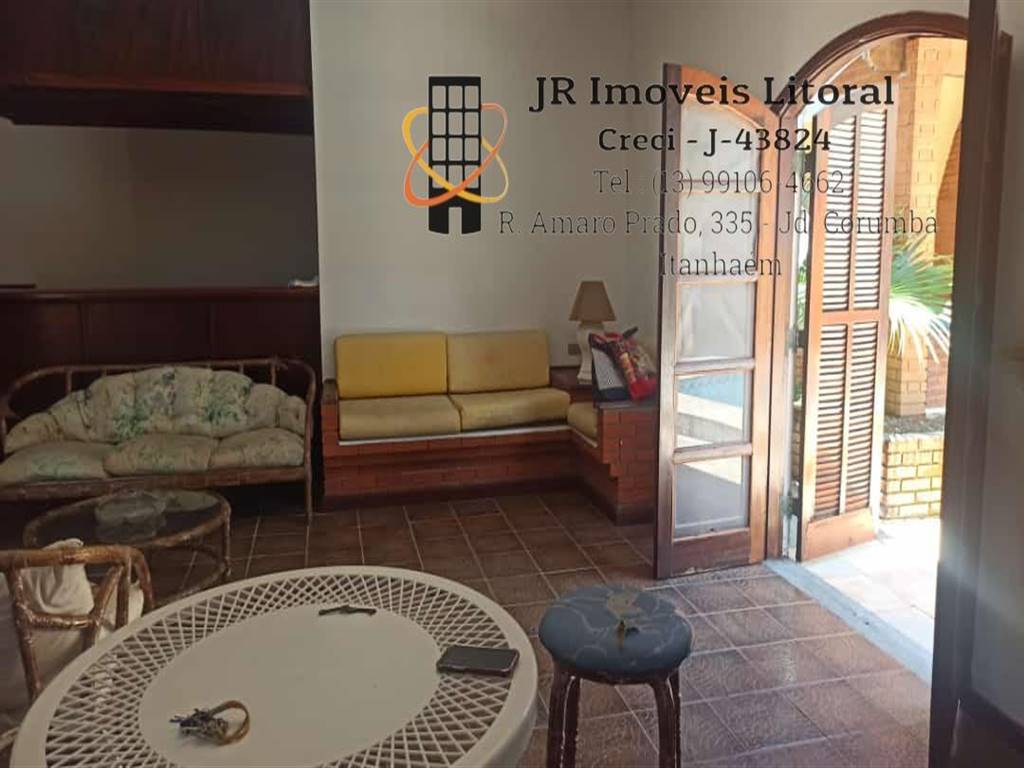 Casa com 5 quartos e 270 m² em Jardim Belas Artes, Itanhaém