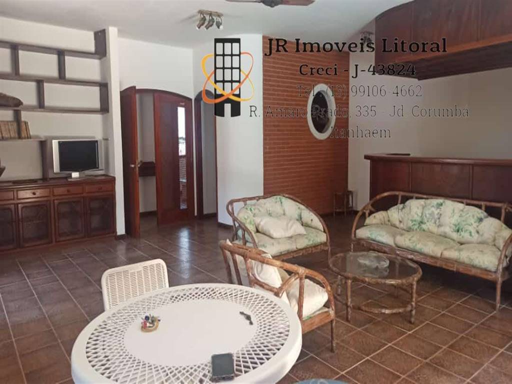 Casa com 5 quartos e 270 m² em Jardim Belas Artes, Itanhaém