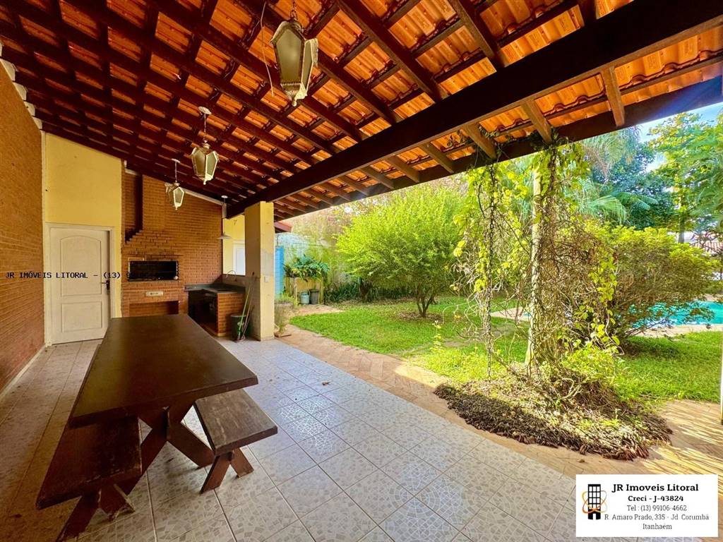 Casa com 5 quartos e 217 m² em Jardim Belas Artes, Itanhaém