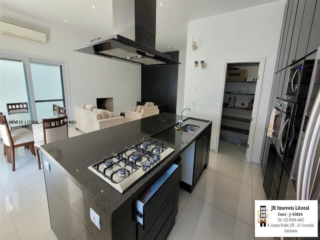 Casa com 4 quartos e 300 m² em Jardim Belas Artes, Itanhaém