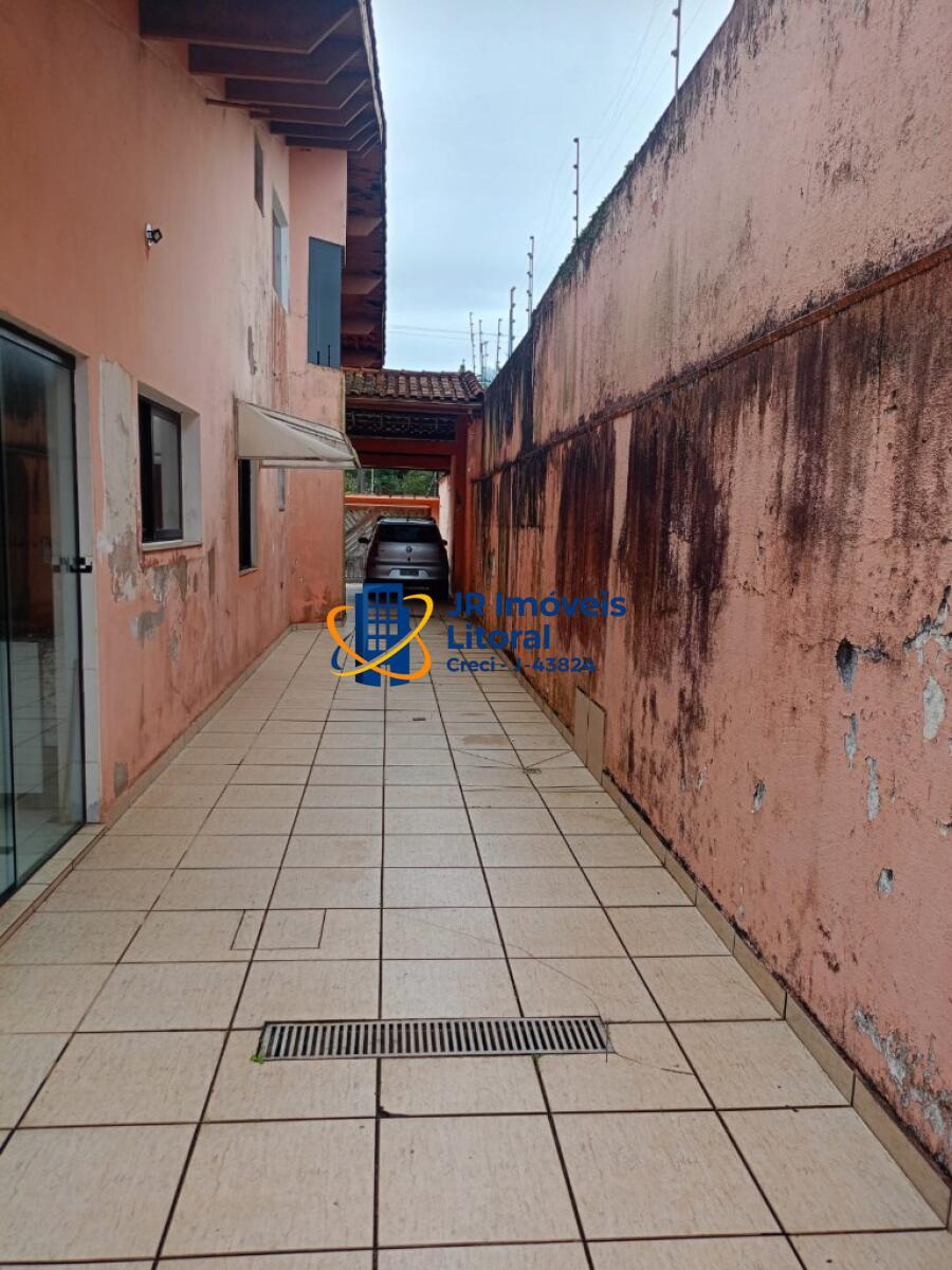 Casa com 4 quartos e 196 m² em Jardim Belas Artes, Itanhaém