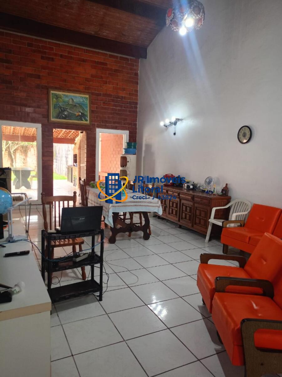 Casa com 4 quartos e 196 m² em Jardim Belas Artes, Itanhaém