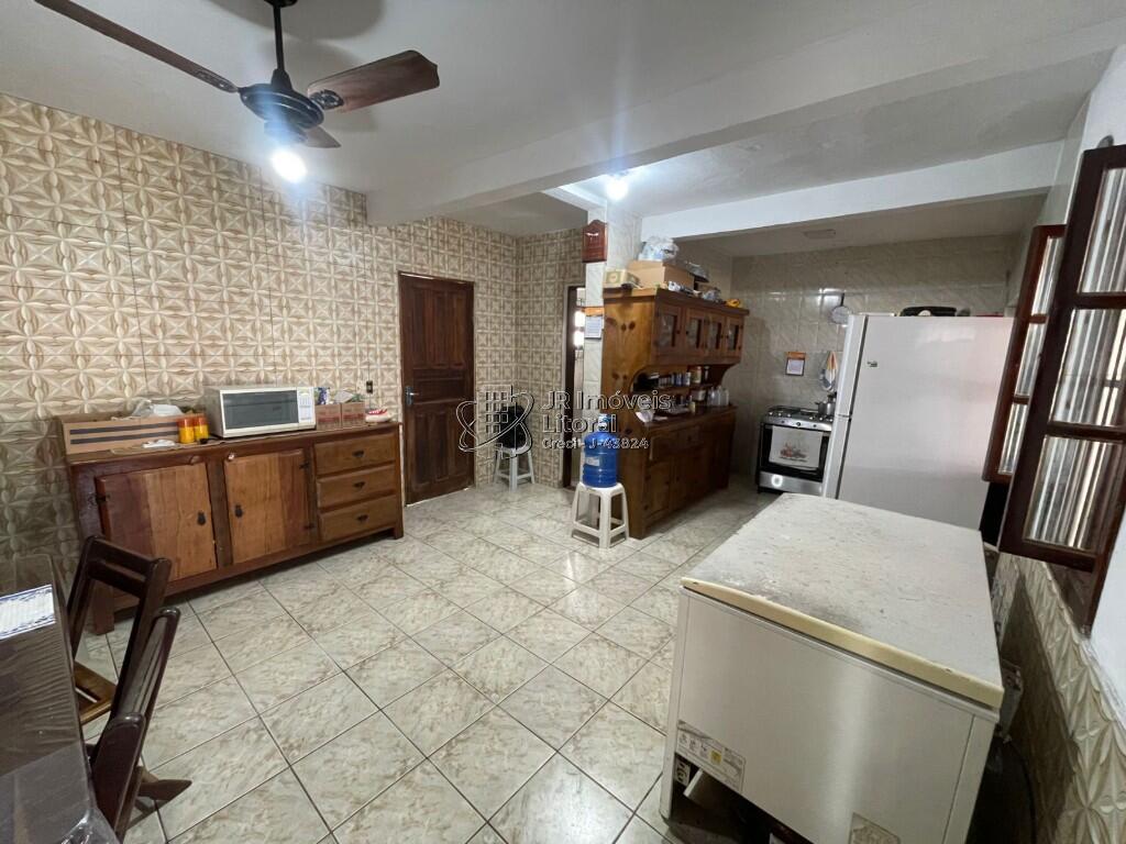 Casa com 3 quartos e 62500 m² em Jardim Belas Artes, Itanhaém