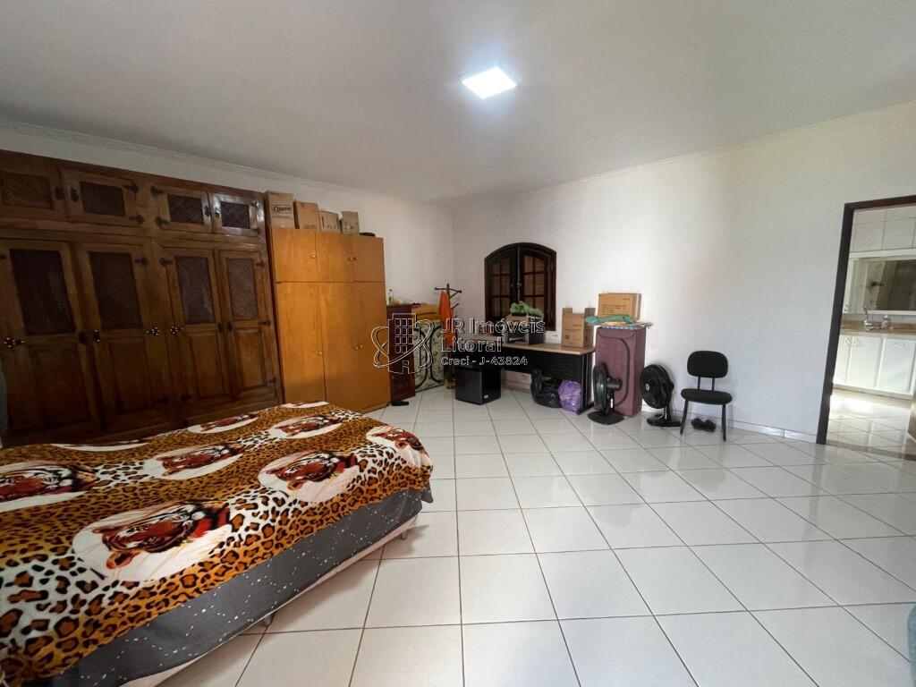 Casa com 3 quartos e 62500 m² em Jardim Belas Artes, Itanhaém