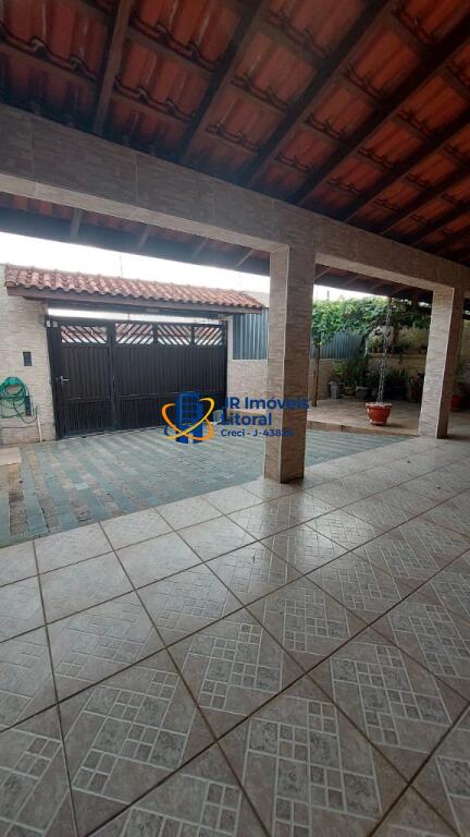 Casa com 4 quartos e 244 m² em Jardim Belas Artes, Itanhaém