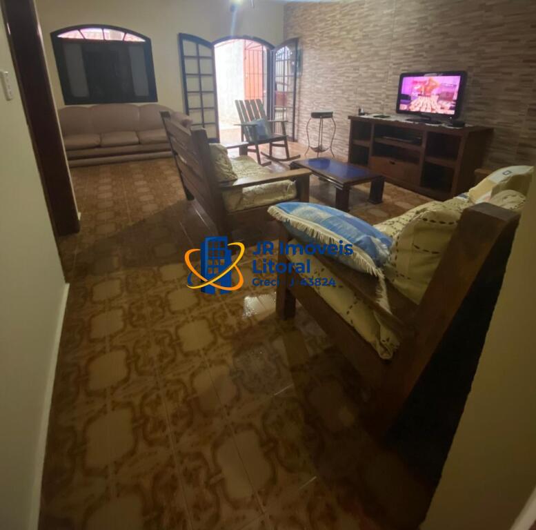 Casa com 3 quartos e 230 m² em Jardim Belas Artes, Itanhaém