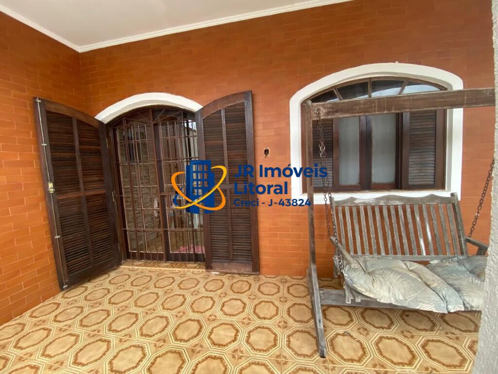 Casa com 3 quartos e 230 m² em Jardim Belas Artes, Itanhaém