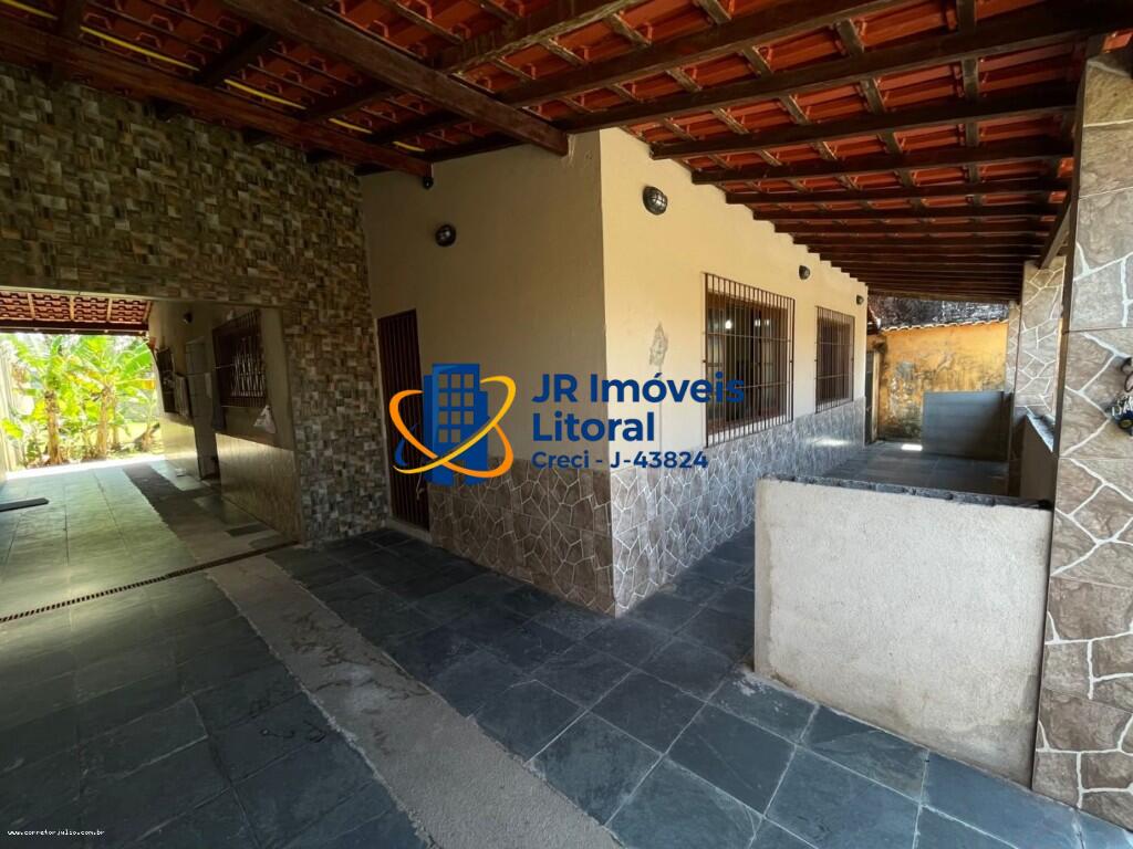 Casa com 3 quartos e 240 m² em Jardim Belas Artes, Itanhaém