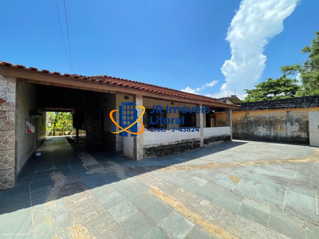 Casa com 3 quartos e 240 m² em Jardim Belas Artes, Itanhaém