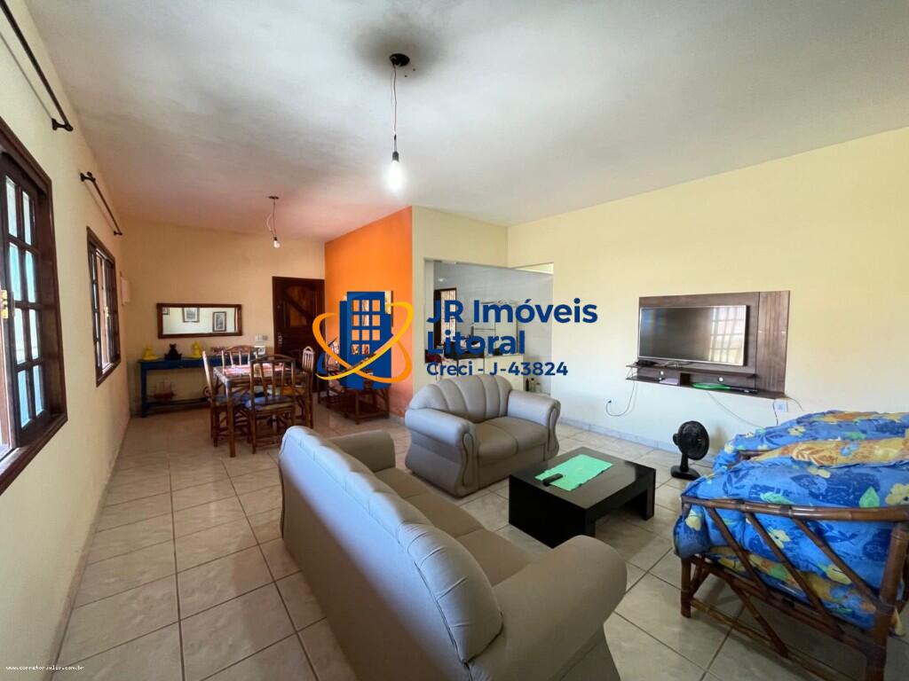 Casa com 3 quartos e 240 m² em Jardim Belas Artes, Itanhaém