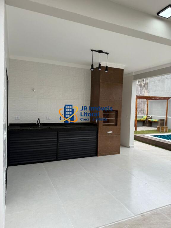 Casa com 3 quartos e 118 m² em Jardim Belas Artes, Itanhaém