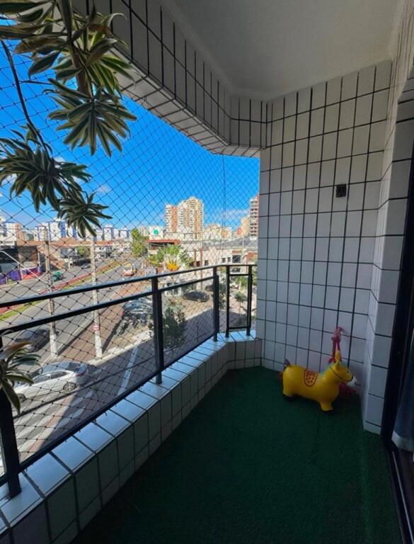 Apartamento com 2 quartos e 75 m² em Vila Caiçara, Praia Grande