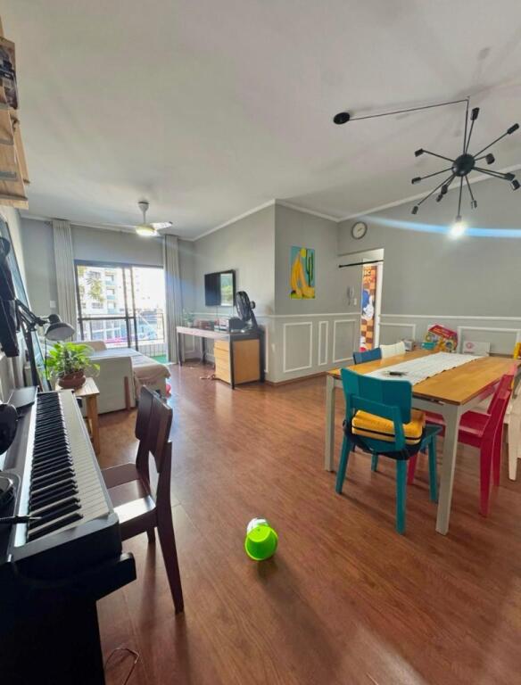 Apartamento com 2 quartos e 75 m² em Vila Caiçara, Praia Grande