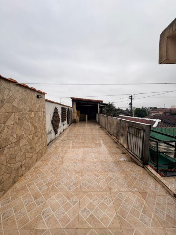Casa com 3 quartos e 130 m² em Vila Caiçara, Praia Grande