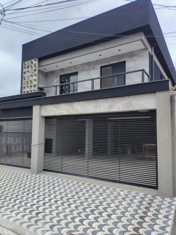 Casa com 2 quartos e 51 m² em Vila Caiçara, Praia Grande