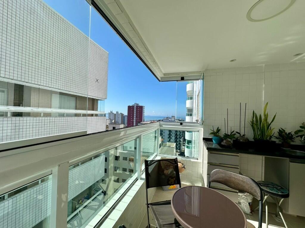 Apartamento com 2 quartos e 64 m² em Vila Caiçara, Praia Grande