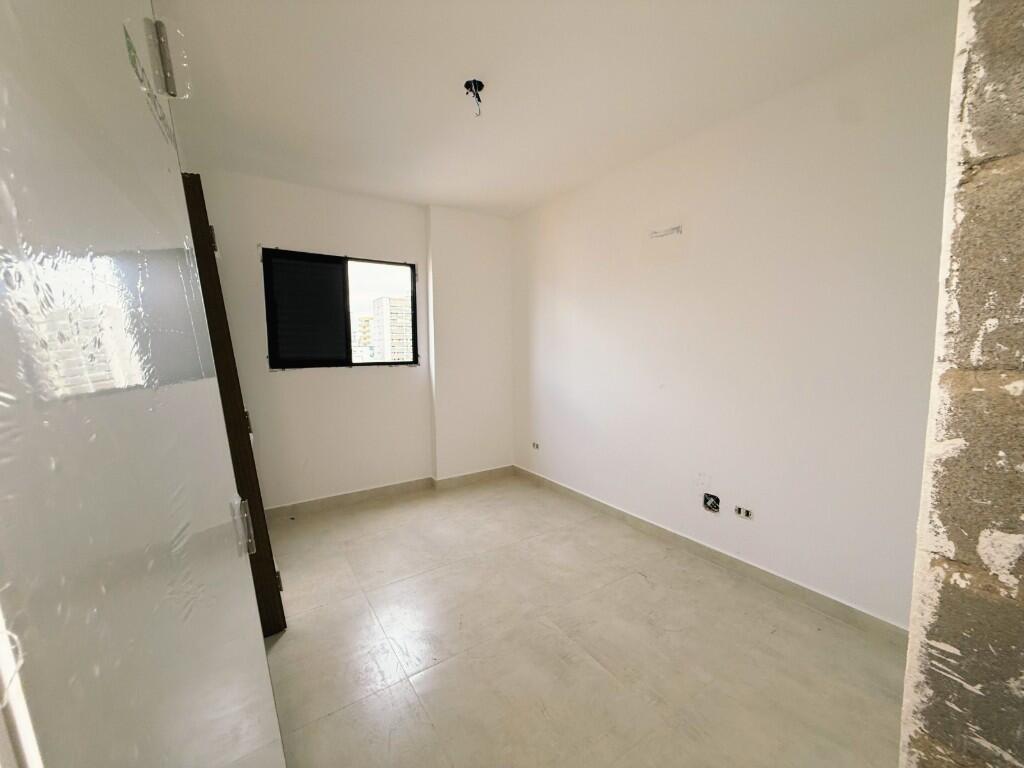 Apartamento com 2 quartos e 69 m² em Vila Caiçara, Praia Grande