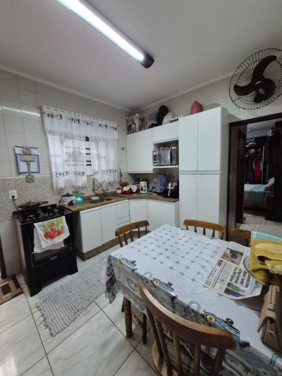 Casa com 2 quartos e 67 m² em Vila Caiçara, Praia Grande