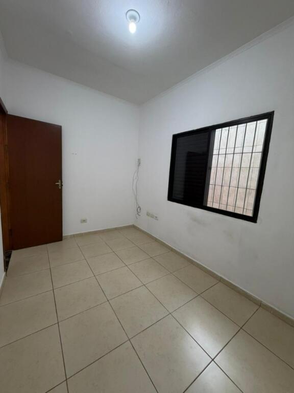 Casa com 3 quartos e 70 m² em Vila Caiçara, Praia Grande