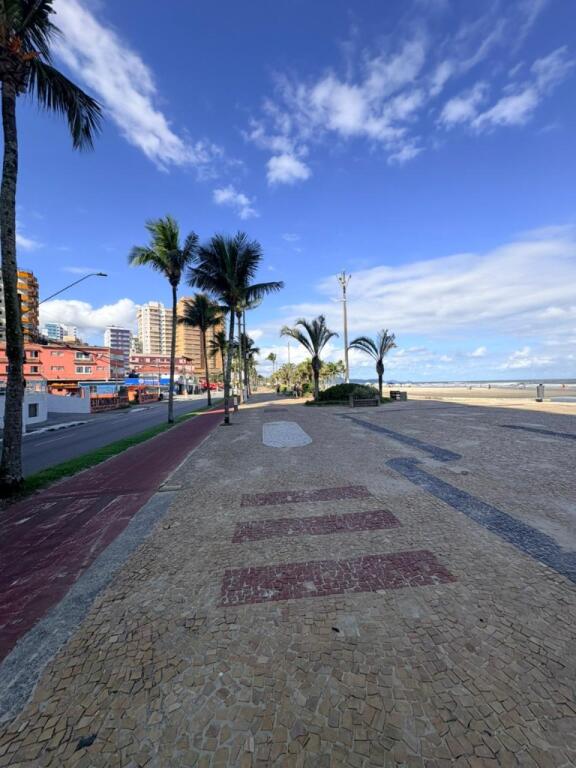 Apartamento com 2 quartos e 79 m² em Vila Caiçara, Praia Grande