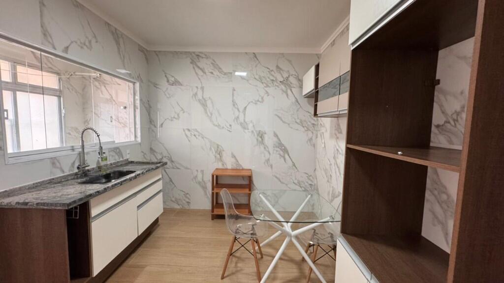Apartamento com 2 quartos e 60 m² em Vila Caiçara, Praia Grande