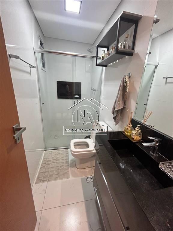 Apartamento com 3 quartos e 124 m² em Vila Caiçara, Praia Grande