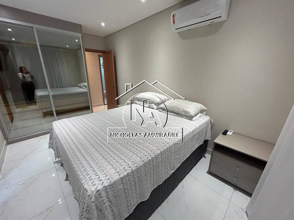 Apartamento com 3 quartos e 124 m² em Vila Caiçara, Praia Grande
