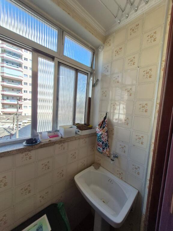 Apartamento com 2 quartos e 83 m² em Vila Caiçara, Praia Grande