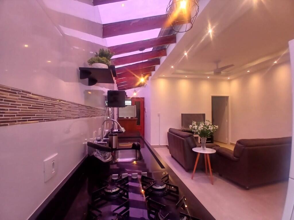 Casa com 3 quartos e 90 m² em Vila Caiçara, Praia Grande