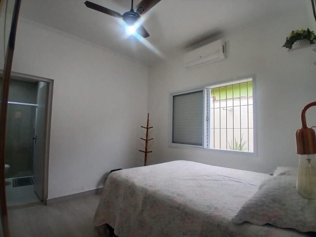 Casa com 3 quartos e 90 m² em Vila Caiçara, Praia Grande