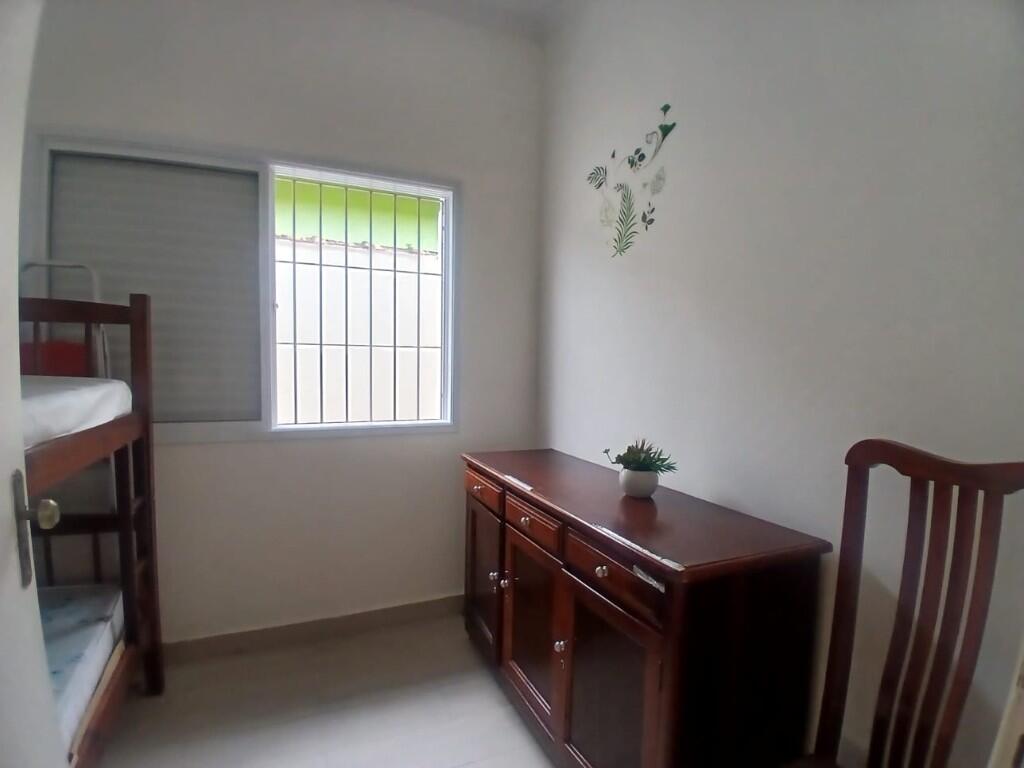 Casa com 3 quartos e 90 m² em Vila Caiçara, Praia Grande