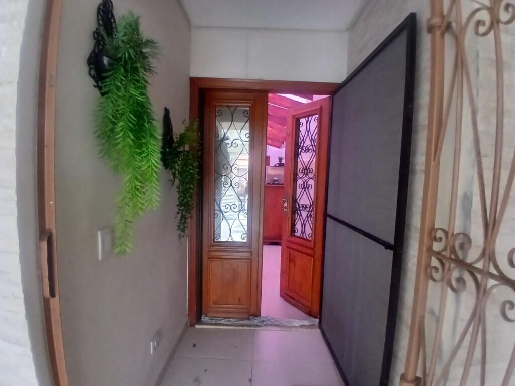 Casa com 3 quartos e 90 m² em Vila Caiçara, Praia Grande