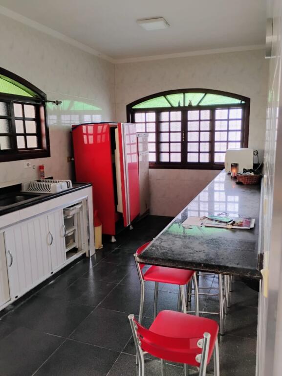 Casa com 3 quartos e 167 m² em Vila Caiçara, Praia Grande