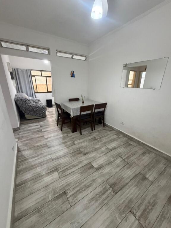Apartamento com 1 quarto e 37 m² em Vila Caiçara, Praia Grande