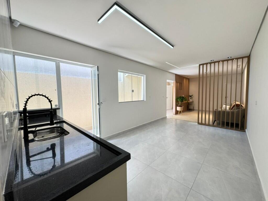 Casa com 3 quartos e 115 m² em Vila Caiçara, Praia Grande