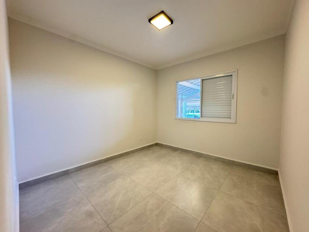 Casa com 3 quartos e 115 m² em Vila Caiçara, Praia Grande