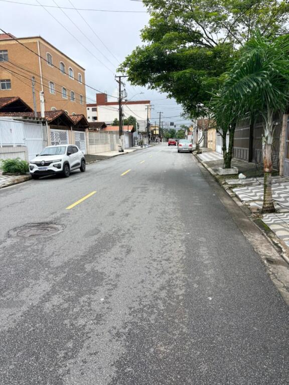 Casa com 2 quartos e 126 m² em Vila Caiçara, Praia Grande