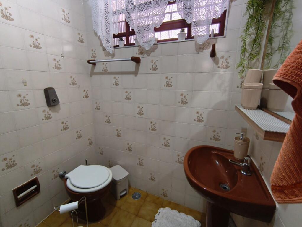 Casa com 2 quartos e 130 m² em Vila Caiçara, Praia Grande