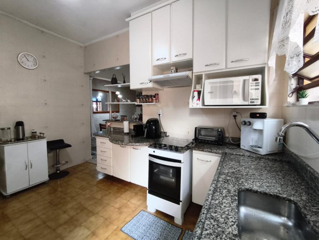 Casa com 2 quartos e 130 m² em Vila Caiçara, Praia Grande