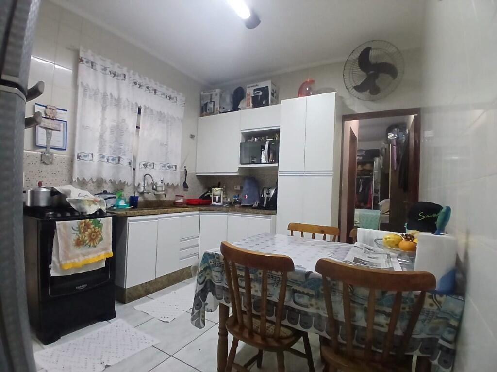 Casa com 2 quartos e 67 m² em Vila Caiçara, Praia Grande