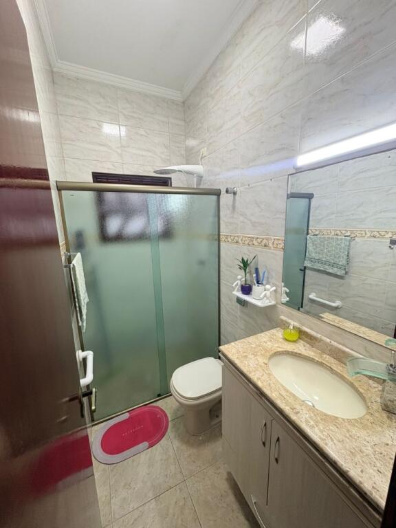 Casa com 2 quartos e 107 m² em Vila Caiçara, Praia Grande