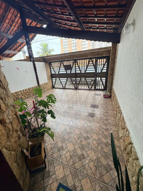 Casa com 2 quartos e 107 m² em Vila Caiçara, Praia Grande