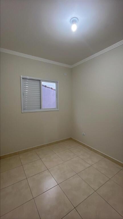 Casa com 2 quartos e 38 m² em Vila Caiçara, Praia Grande